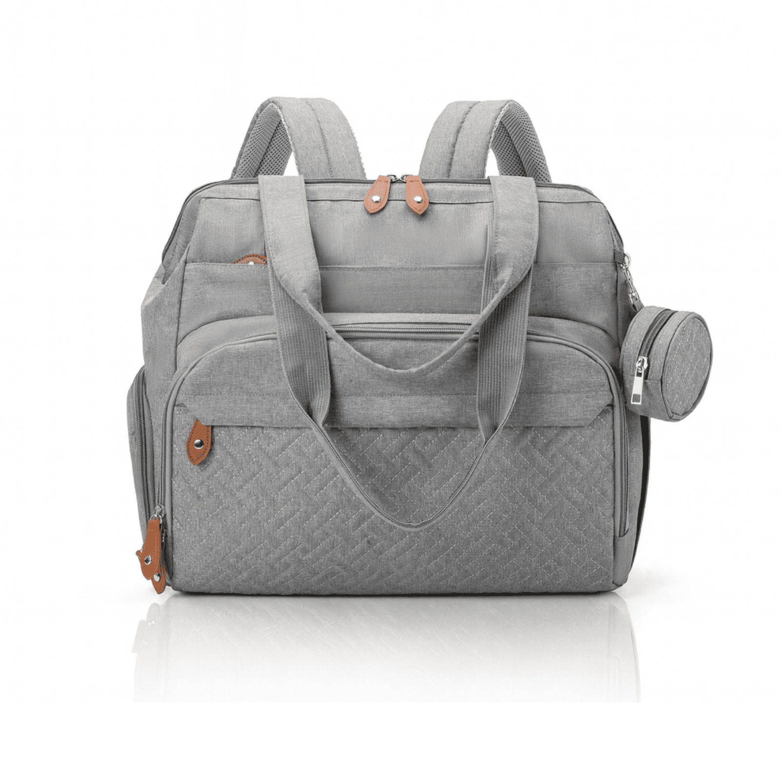 Grande trousse de toilette bébé grise avec design tressé, fermeture éclair double et étui à tétine assorti.