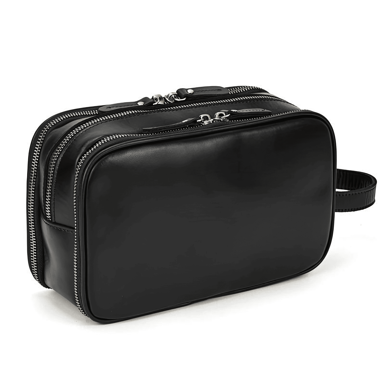 Trousse de toilette homme cuir luxe noire vue en angle, finition lisse et élégante avec doubles fermetures dorées.