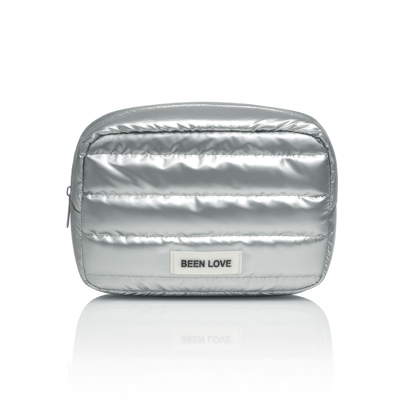 Trousse de toilette femme souple argentée style matelassé avec logo Been Love